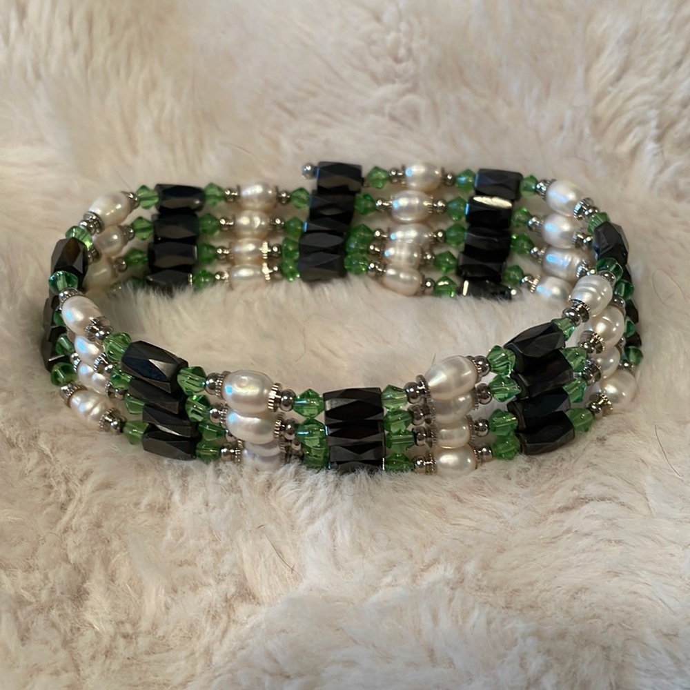 Magnetic hematite bracelet/necklace with pearls, green, black & silver b…